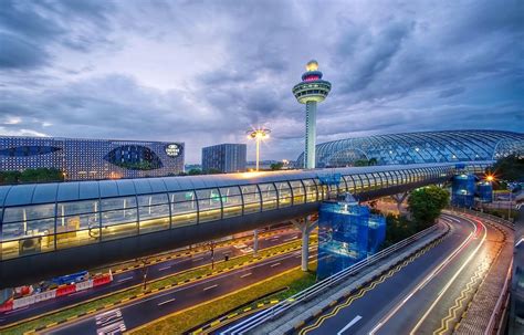 singapore international airport hotel